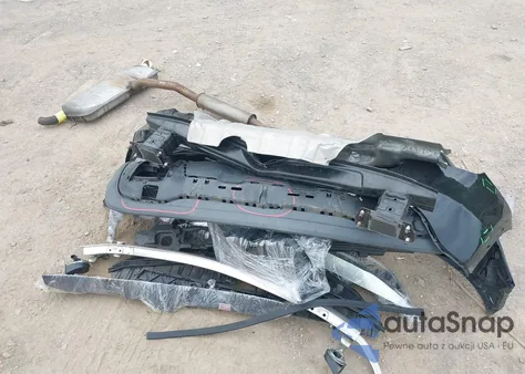 2018 Mercedes-Benz Gla 250 4Matic z USA, uszkodzony, nr VIN WDCTG4GB1JJ430021